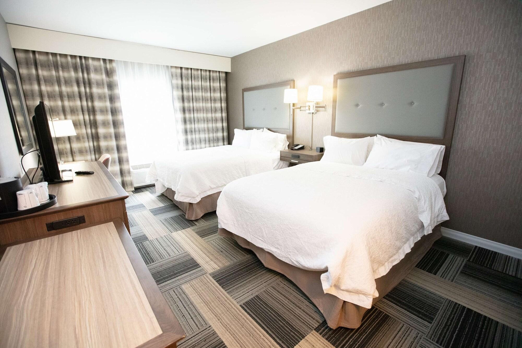 Hampton Inn Toledo Oregon Exterior photo