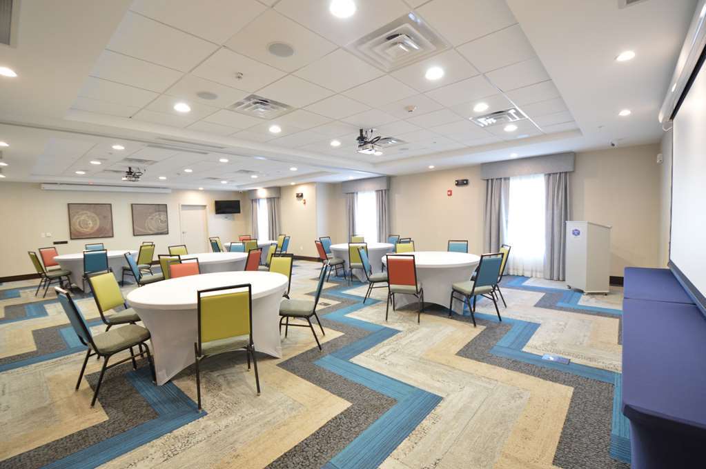 Hampton Inn Toledo Oregon Facilities photo